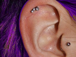 helix piercing nach 3 wochen + Tragus